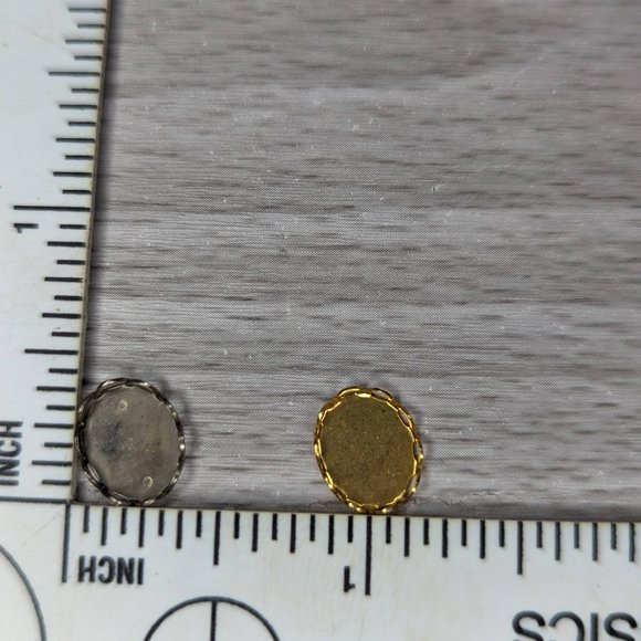 Lot of Various Gold & Silver Tone Cabochon Settings - Picture 6 of 6